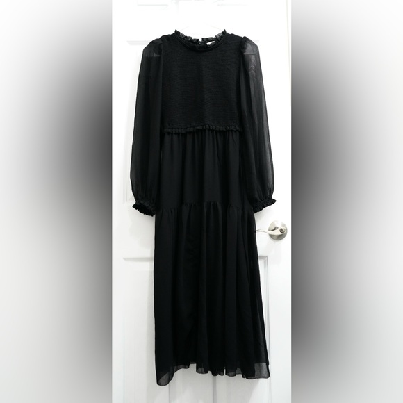 Wilfred long black dress. Buy this dress get one dress free (size M) - Picture 2 of 5